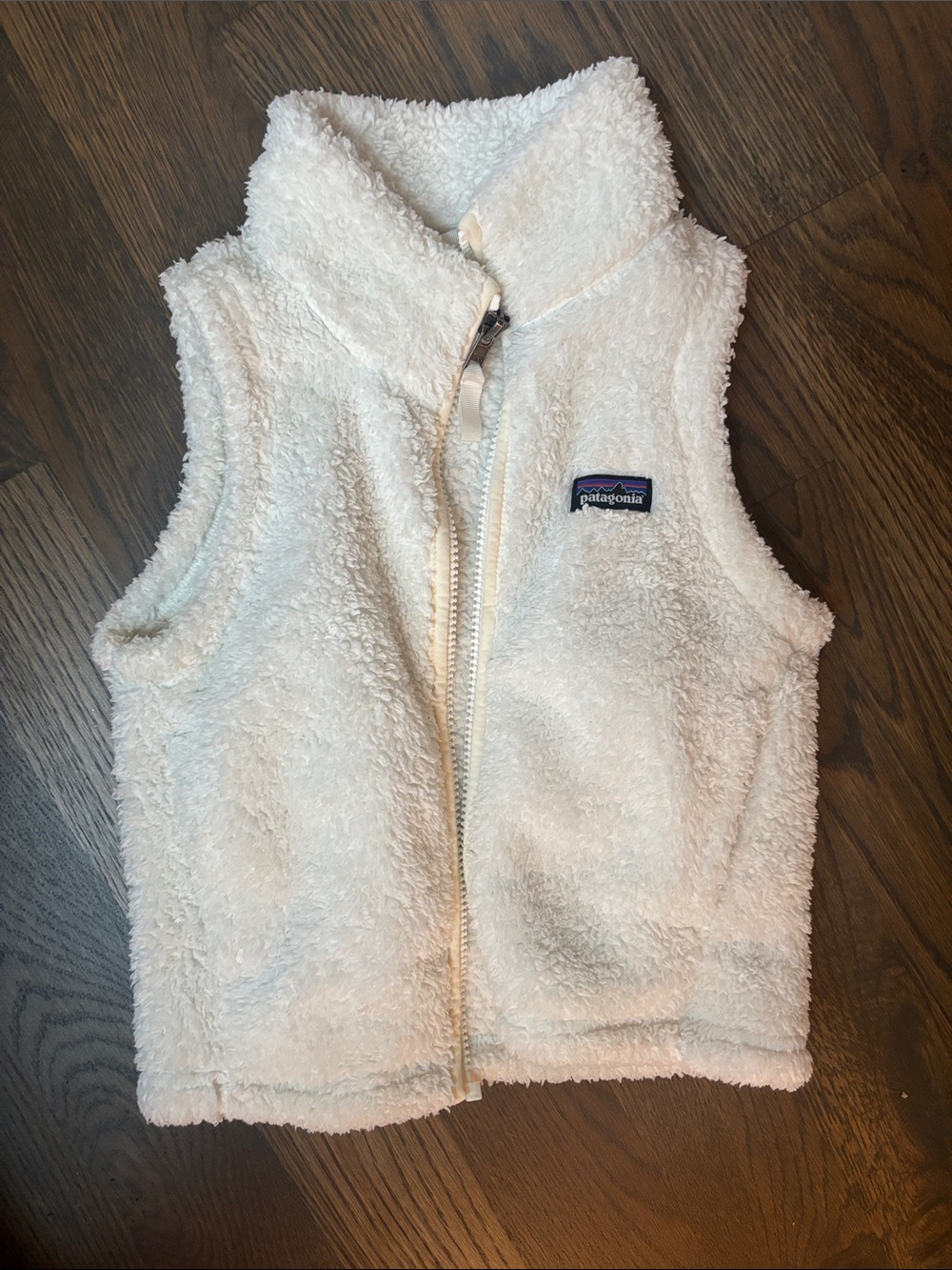 Patagonia Kids White Sherpa Fleece Vest